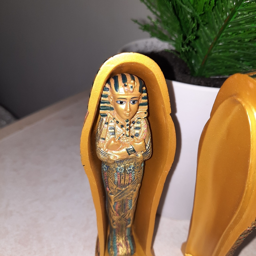 Sarcophagus (Coffin) of King Tutankhamun with smal